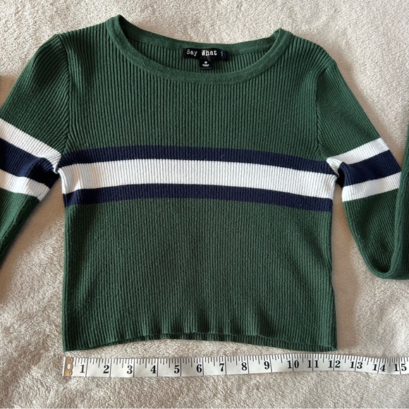 ❤️4/$20 Green Striped Long Sleeve Crop Top - Picture 2 of 6